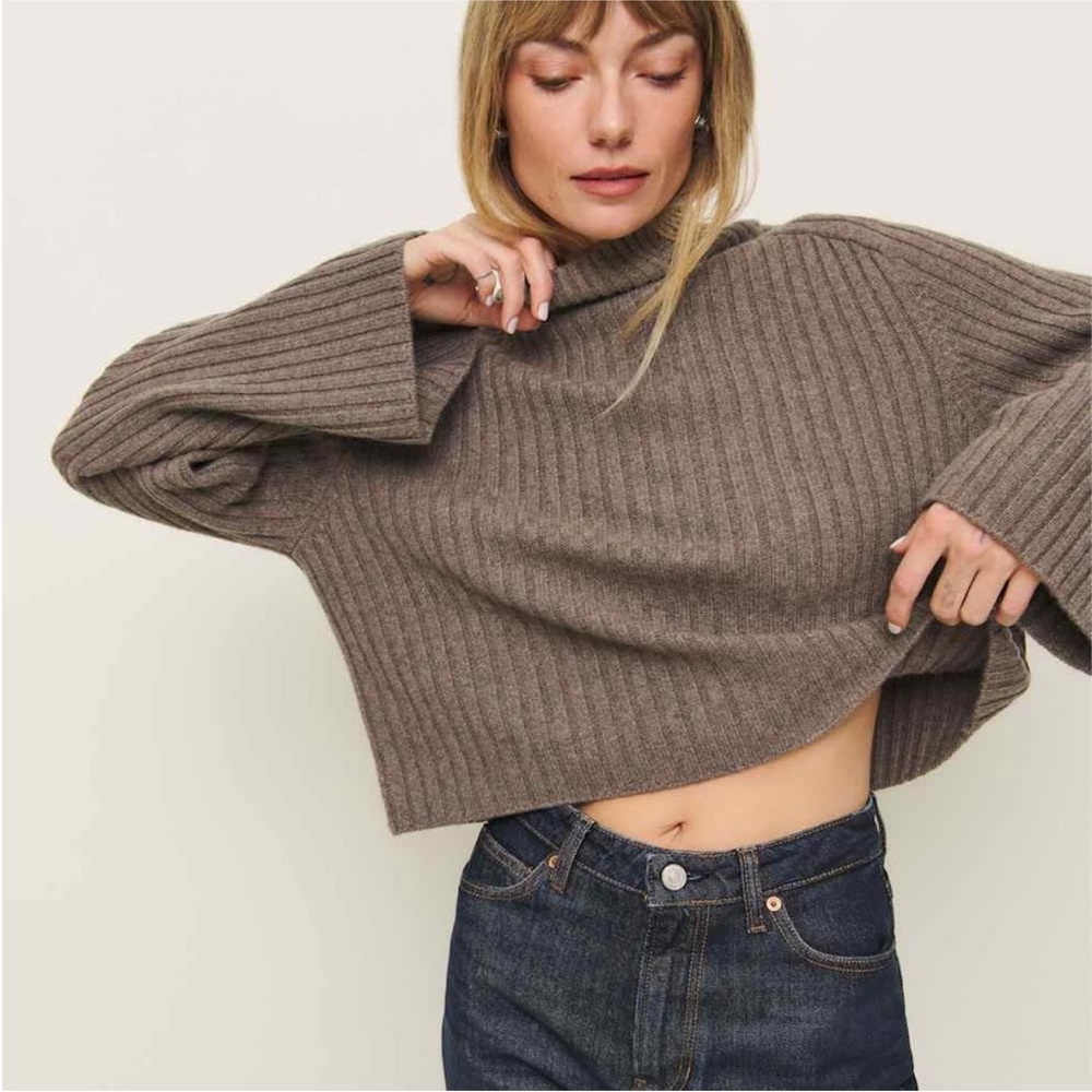 Reformation Brooke cashmere cropped sweater in ribbed cocoa - size s - Picture 5 of 8